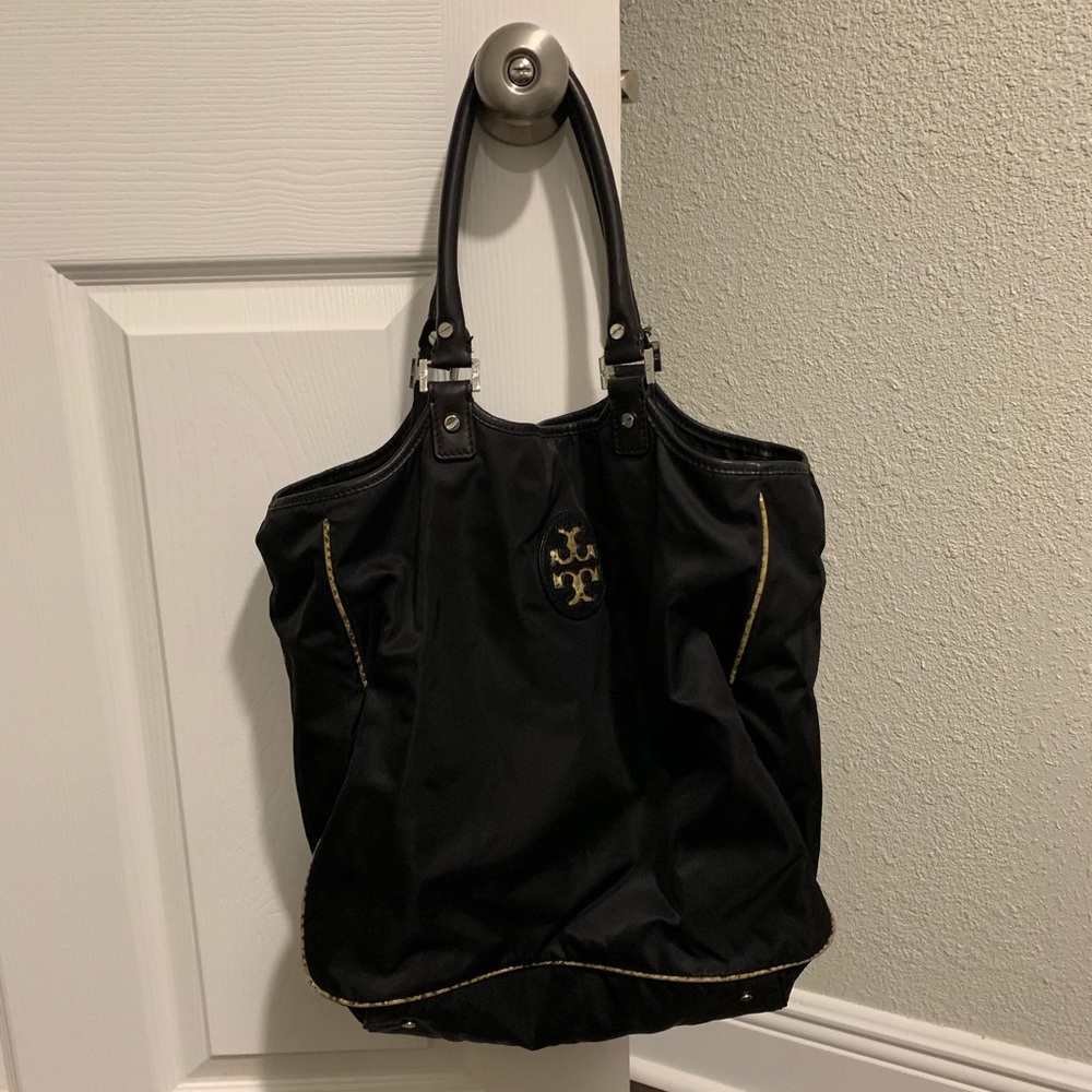 tory burch purse